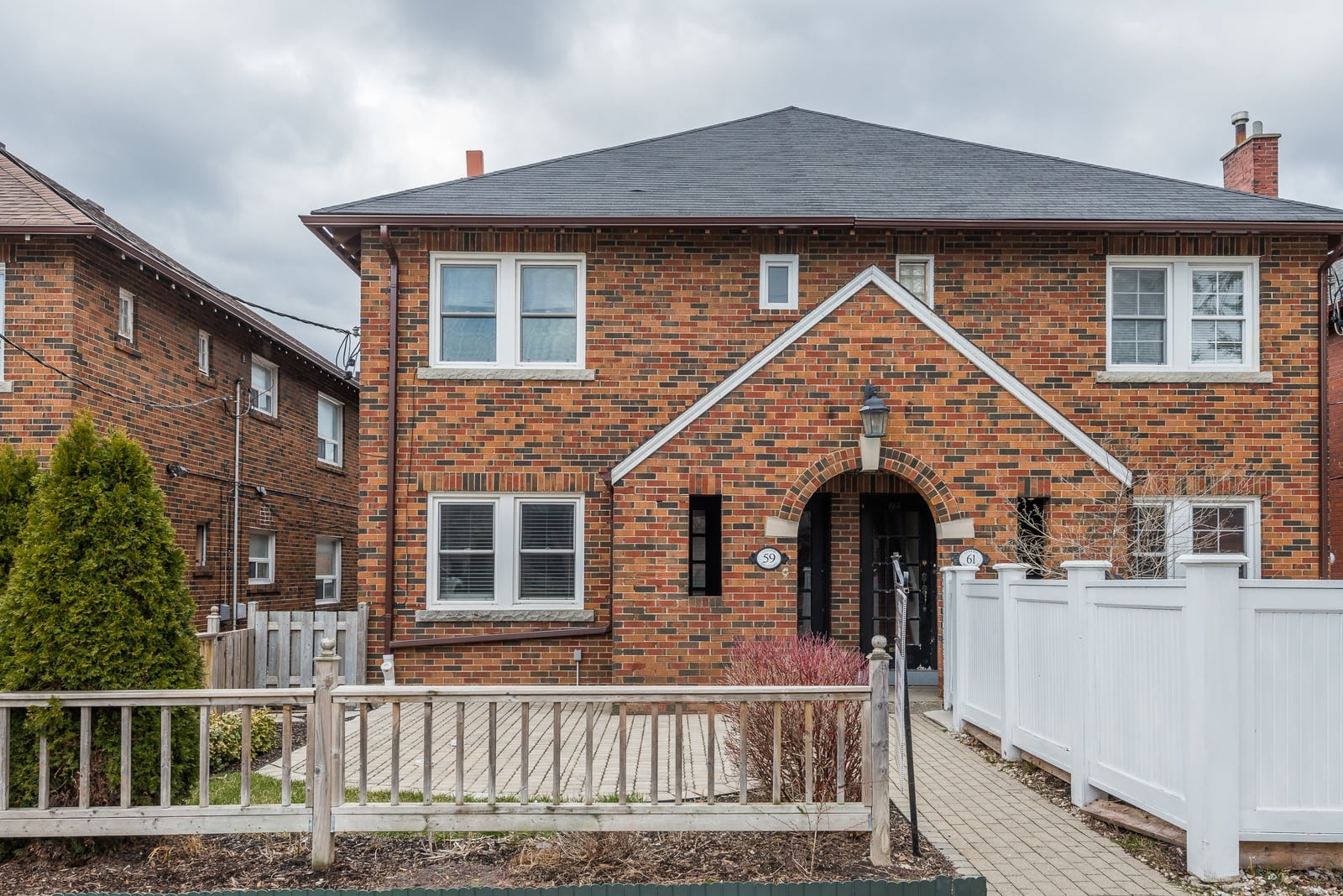 59 Claxton Blvd The Josie Stern Team