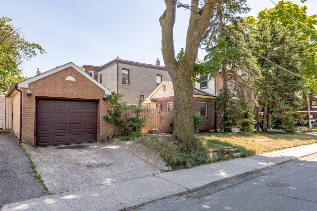 130 Benson Ave The Josie Stern Team