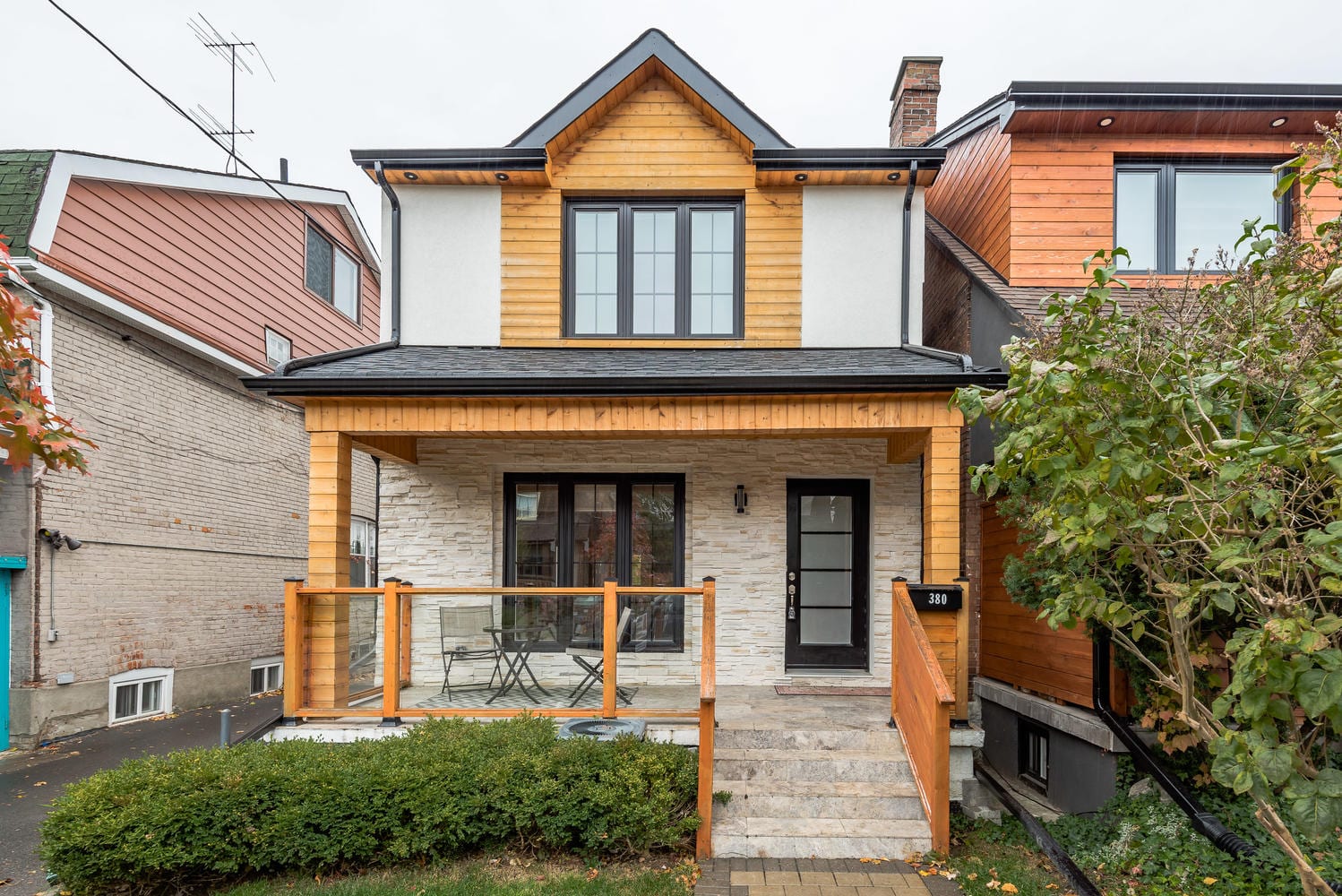 380 Lauder Ave. The Josie Stern Team